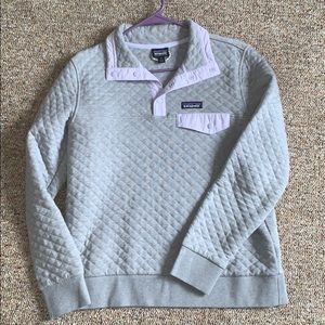 Patagonia quilted pattern pullover